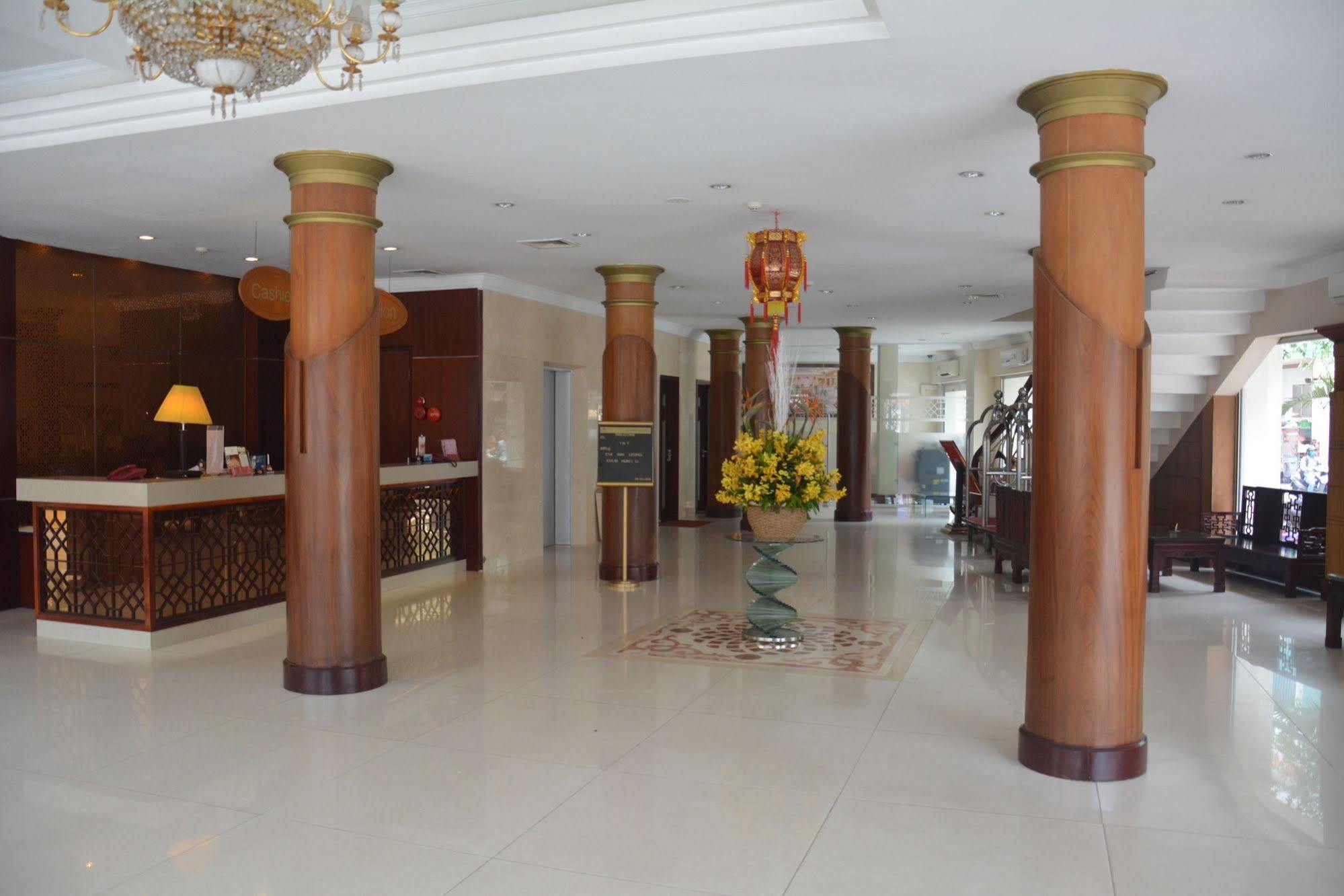 Dong Khanh Hotel Ho Şi Min Dış mekan fotoğraf